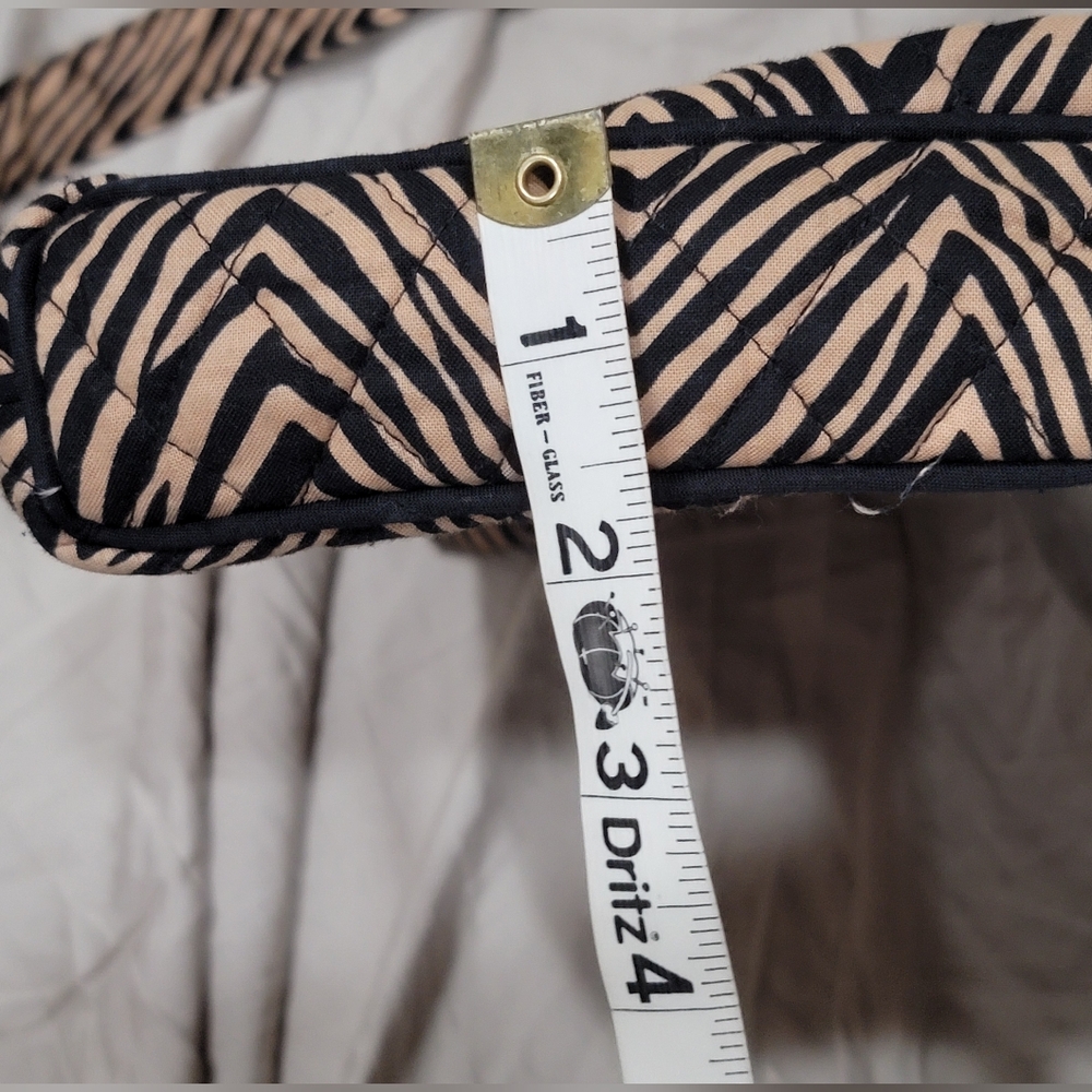 SOLD Vera Bradley Zip Hipster Zebra Tiger Print Crossbody Bag Purse Tan Black - Picture 13 of 14